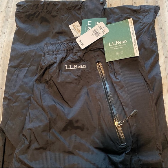 L.L. Bean Other - L.L.Bean Bean’s Waterproof Storm Pant Men’s Regular Black TEK2.5 fabric size L